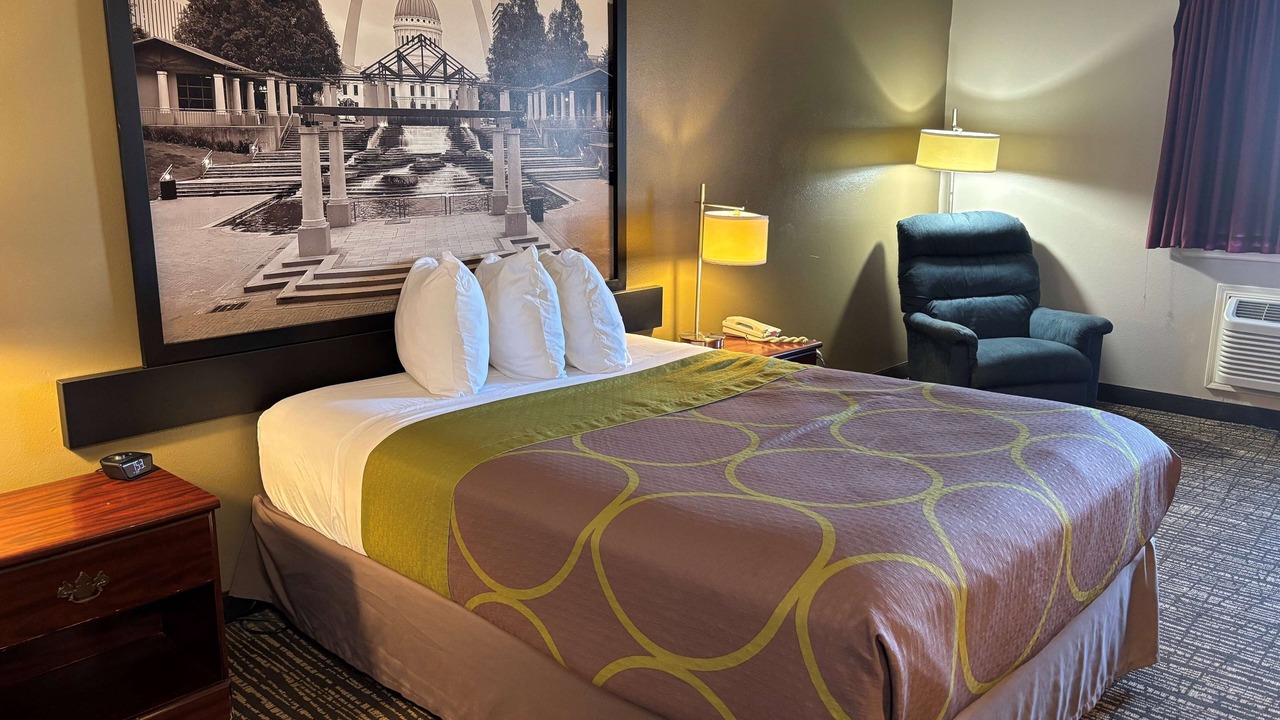 Photo of Bedroom in Jerseyville