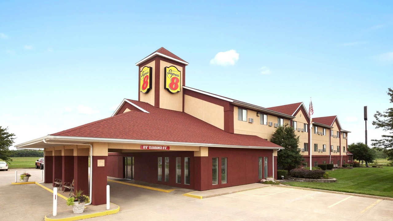 Photo of Buildings in Salem