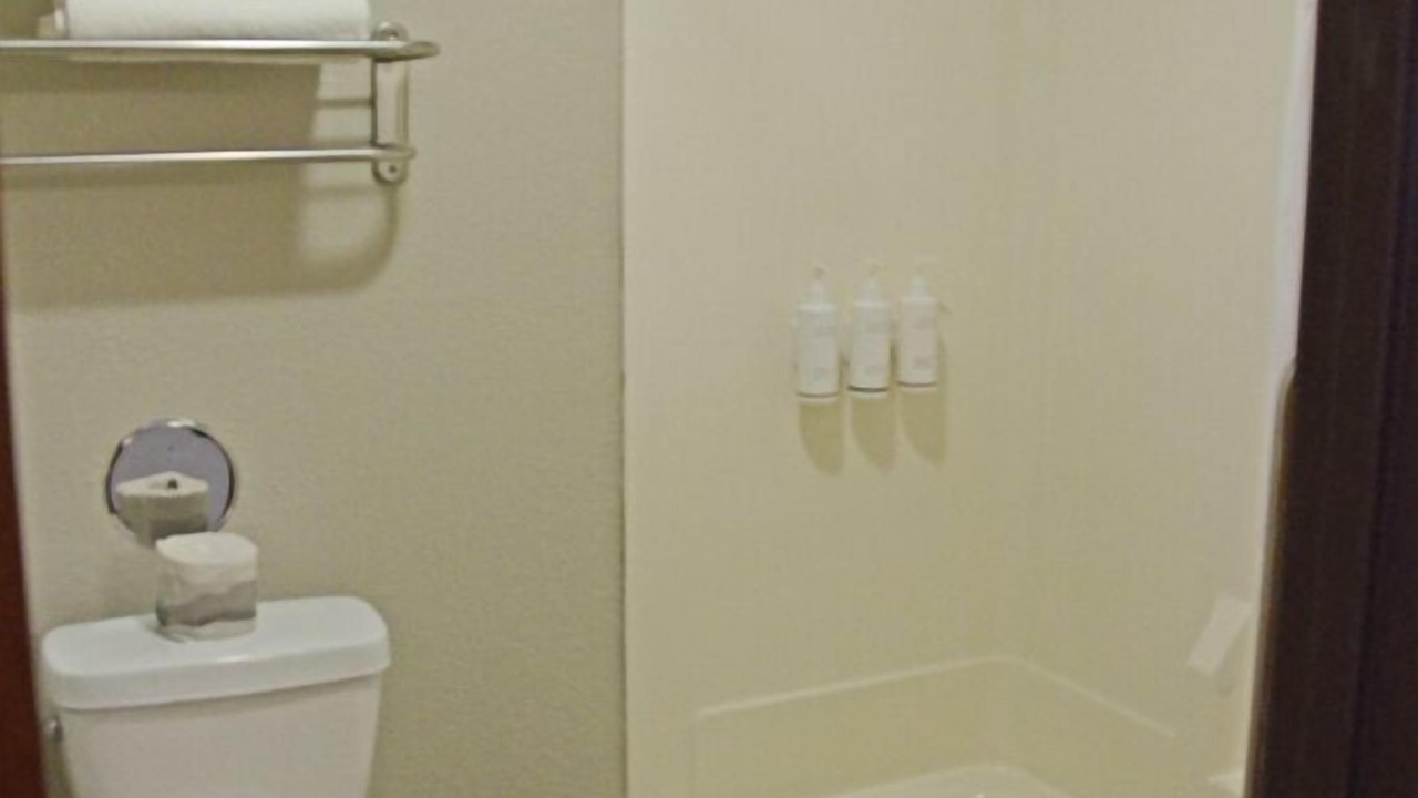 Photo of Bathroom in Le Roy