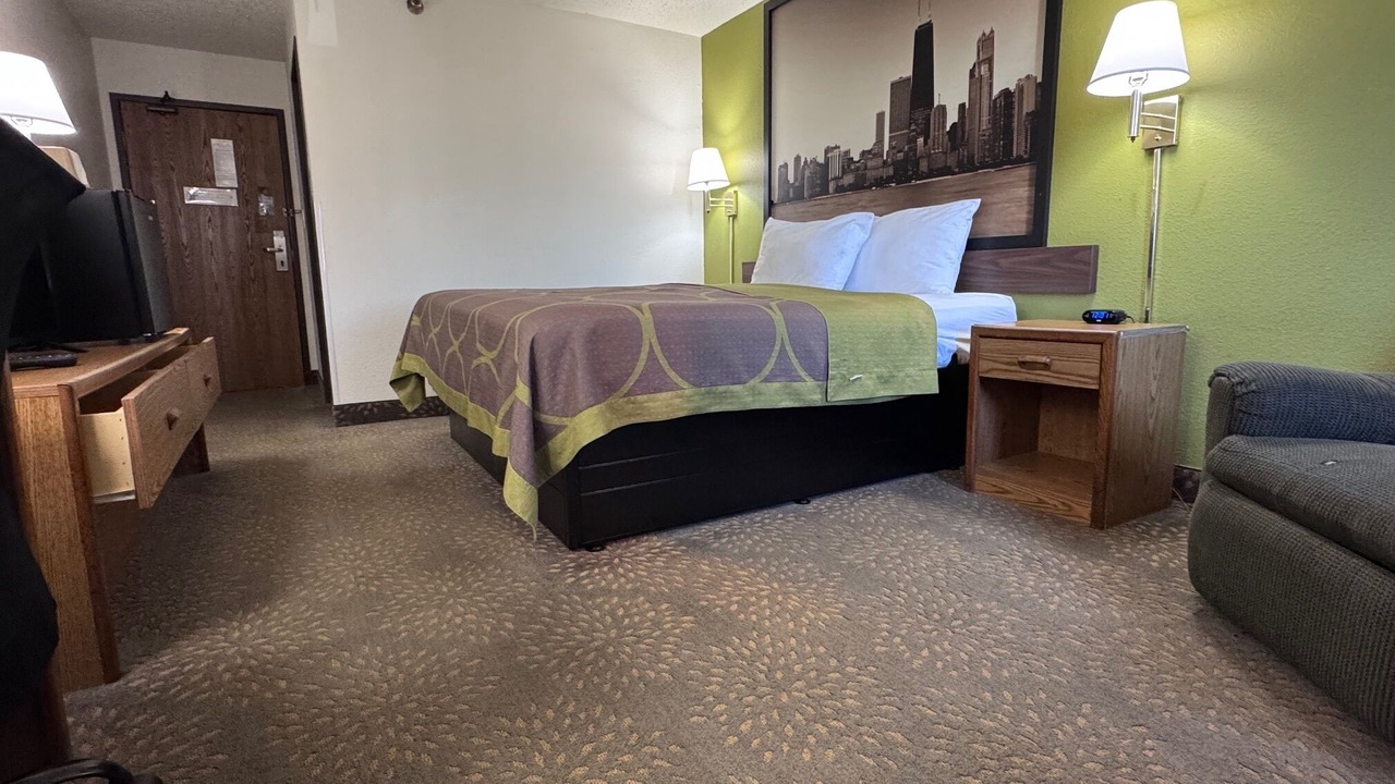 Photo of Bedroom in Mokena