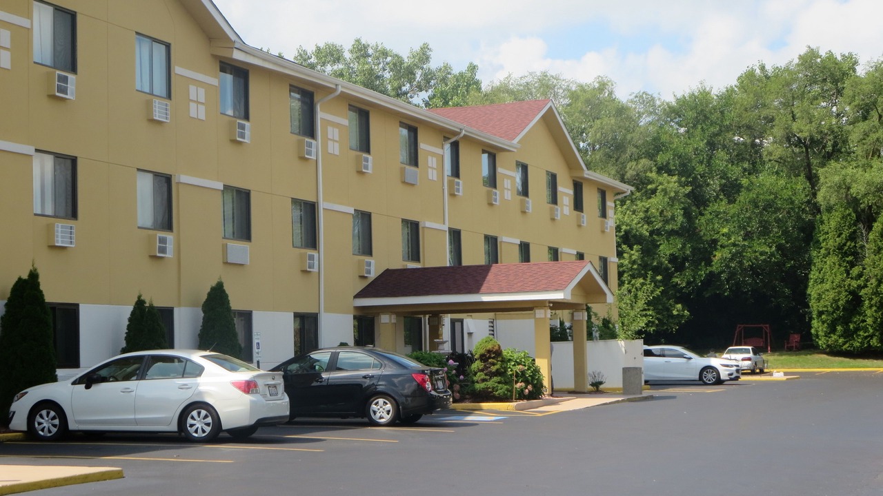 Photo of Outdoor in Mundelein