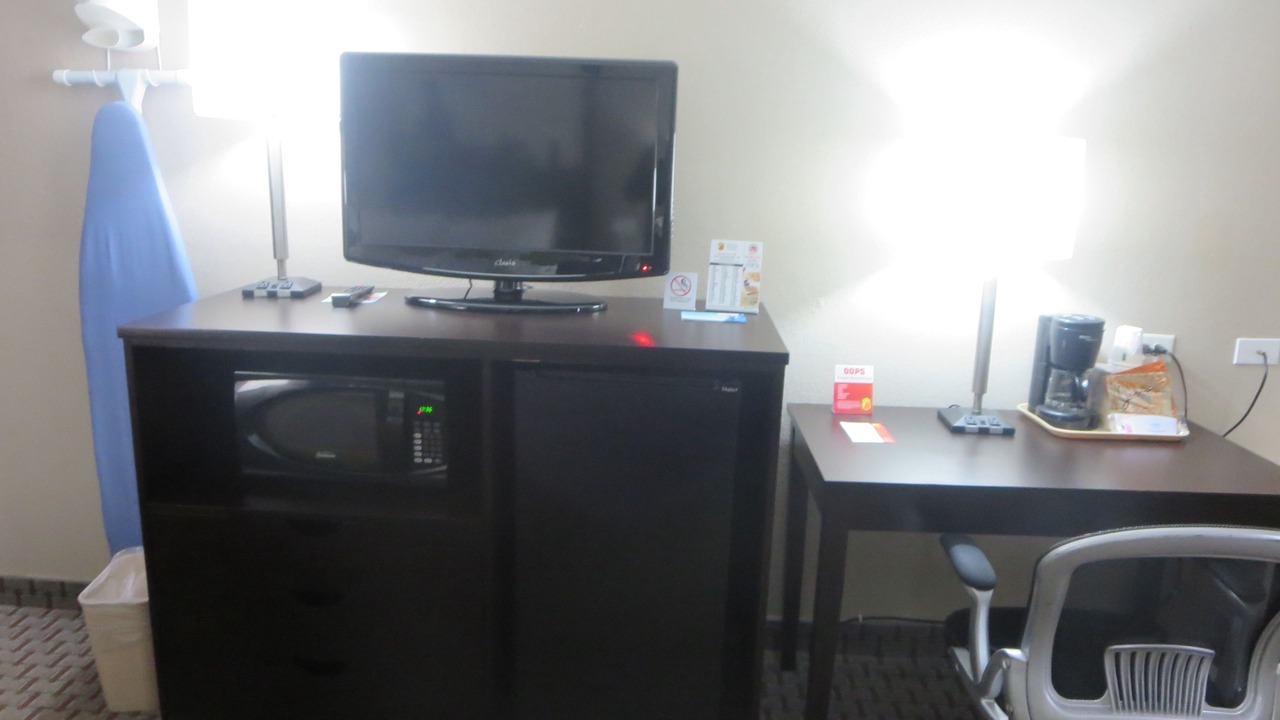 Photo of Bedroom in Mundelein