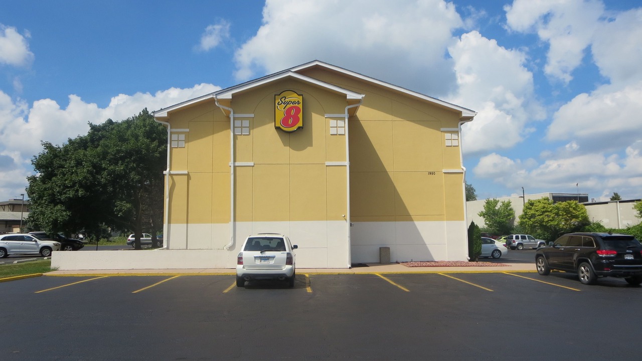 Photo of Outdoor in Mundelein