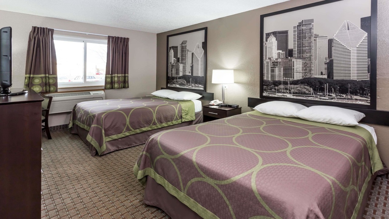 Photo of Bedroom in Mundelein
