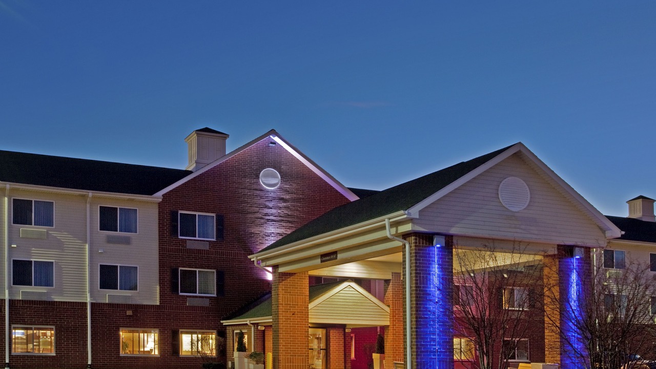 Photo of Buildings in Vernon Hills