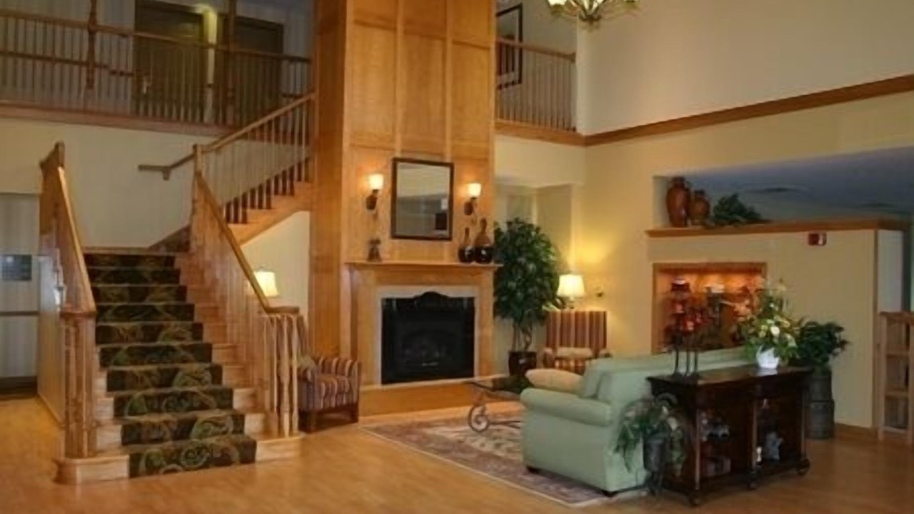 Photo of Livingroom in Rock Falls