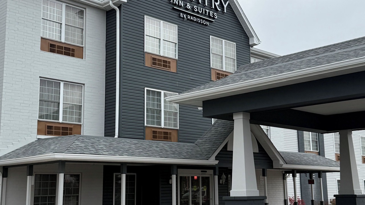 Photo of Outdoor in Elgin