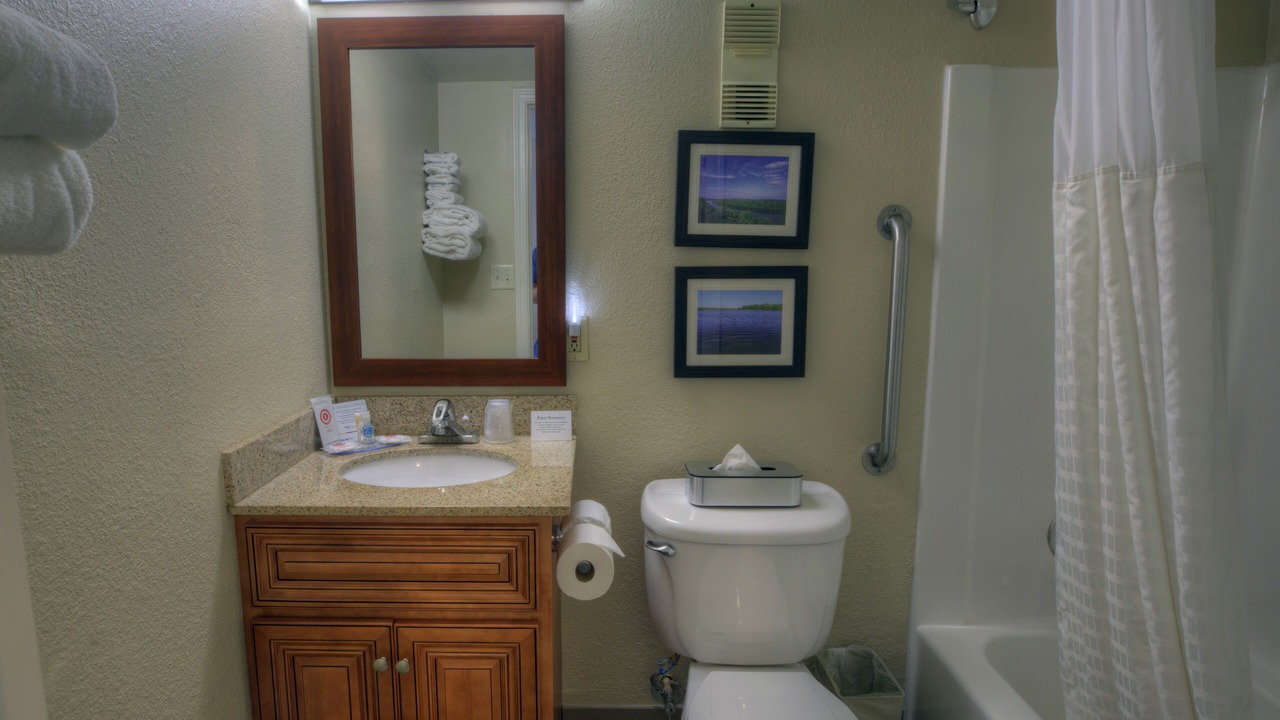Photo of Bathroom in Rochelle