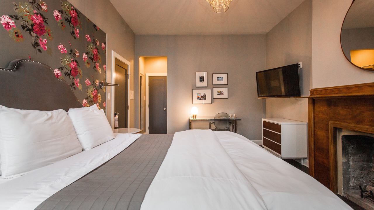 Photo of Bedroom in Wicker Park