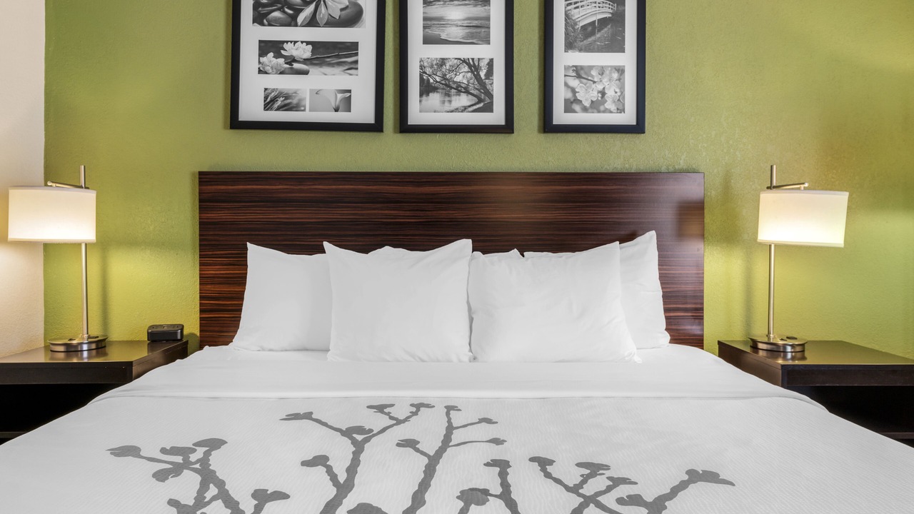 Photo of Bedroom in Naperville