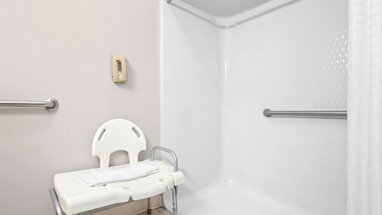 Photo of Bathroom in Collinsville
