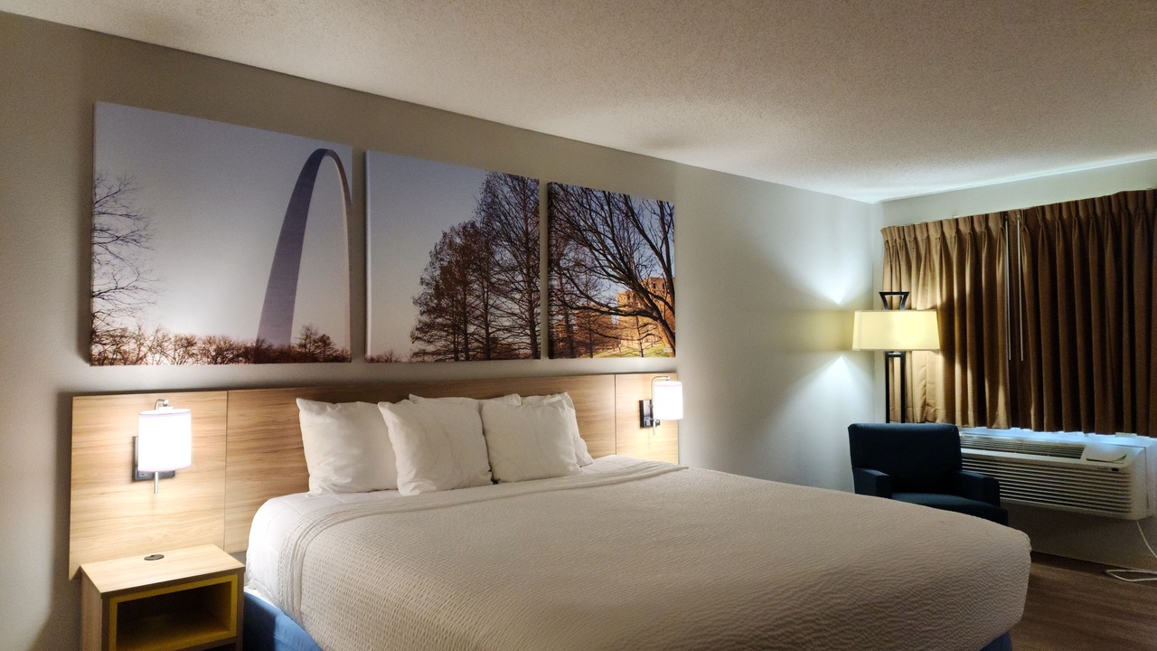 Photo of Bedroom in Collinsville