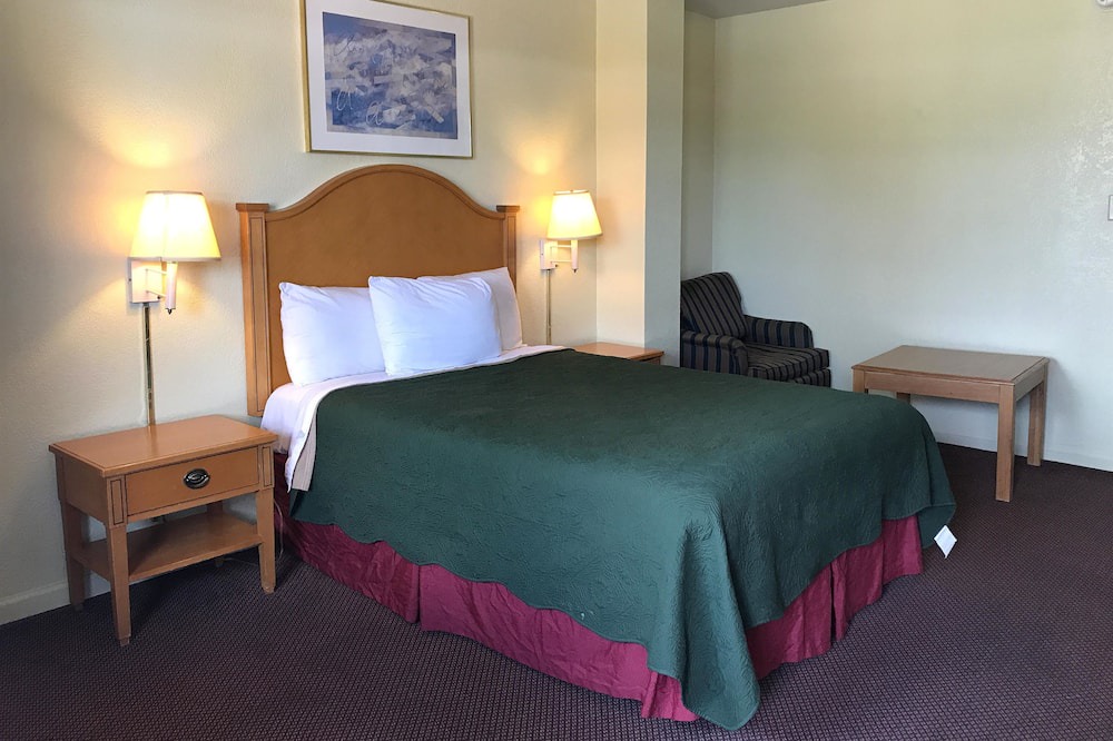Photo of Bedroom in Barrington