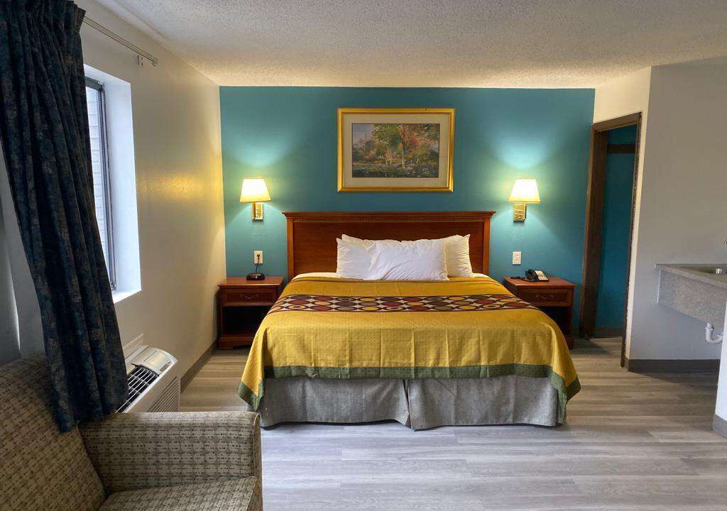 Photo of Bedroom in West Frankfort