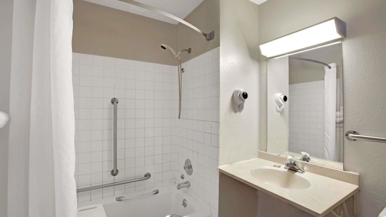 Photo of Bathroom in Crystal Lake