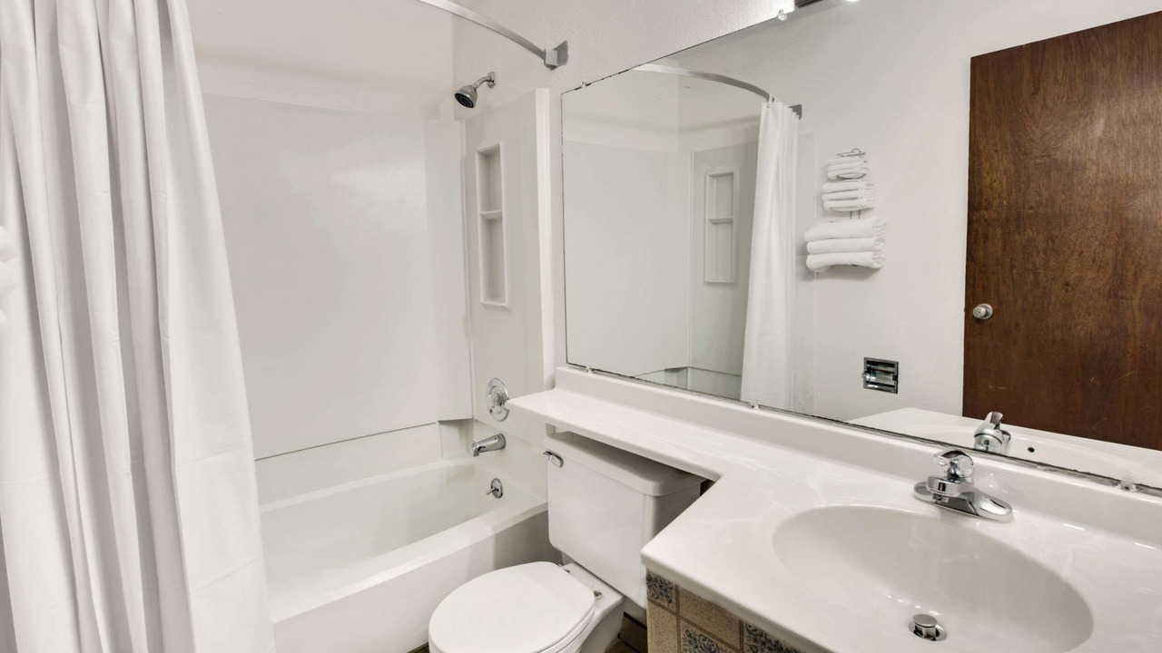 Photo of Bathroom in Crystal Lake