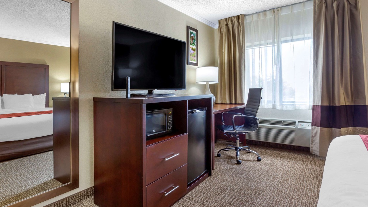 Photo of Bedroom in Hoffman Estates