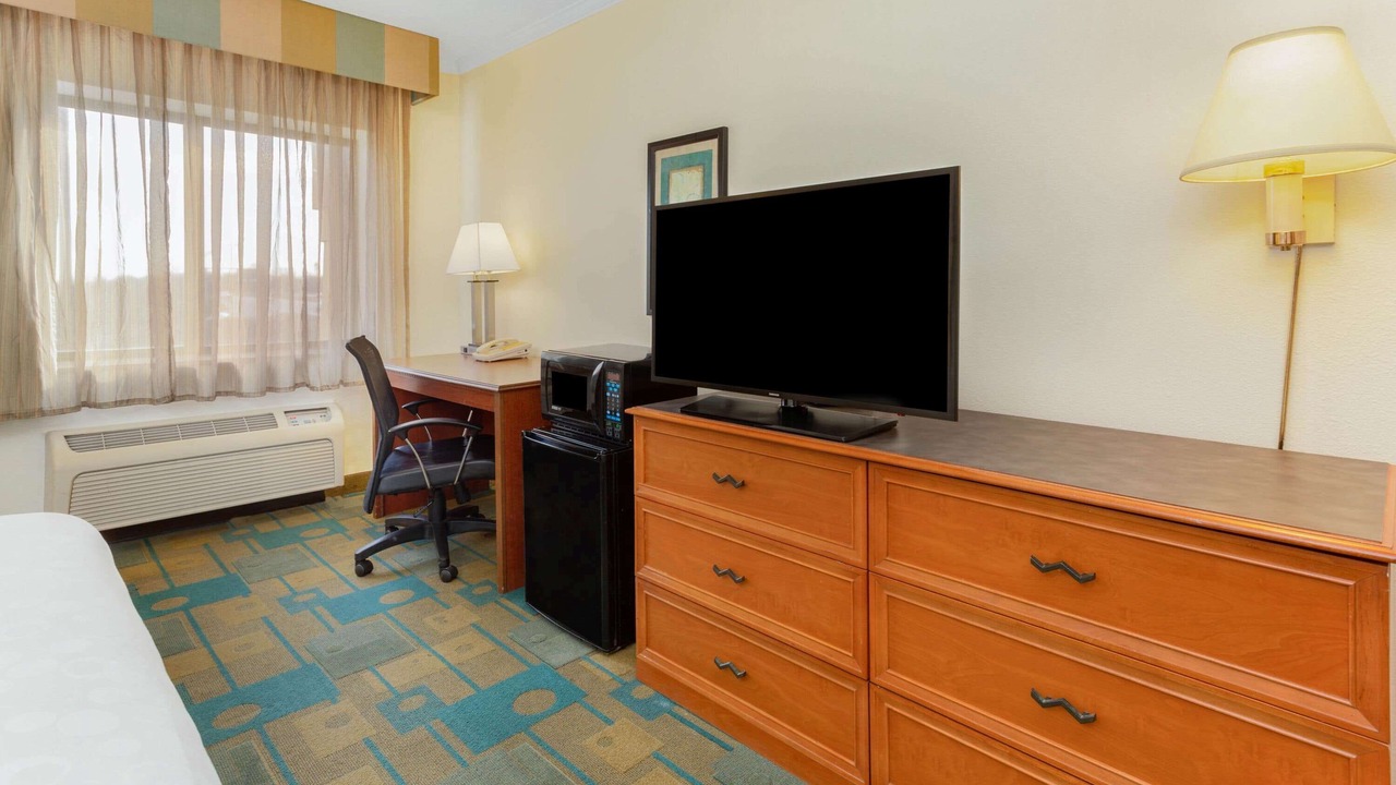 Photo of Bedroom in Willowbrook