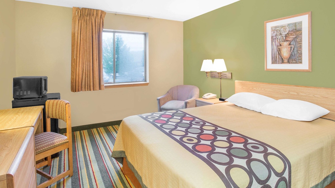 Photo of Bedroom in Carbon Cliff