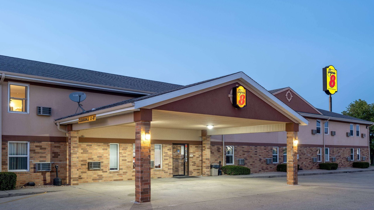 Photo of Outdoor in Mattoon