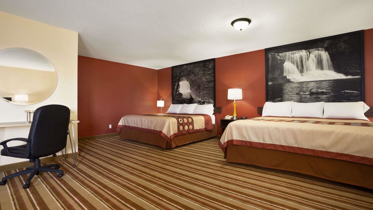 Photo of Bedroom in Mattoon