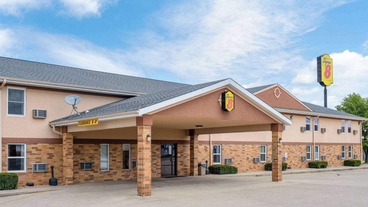 Photo of Outdoor in Mattoon