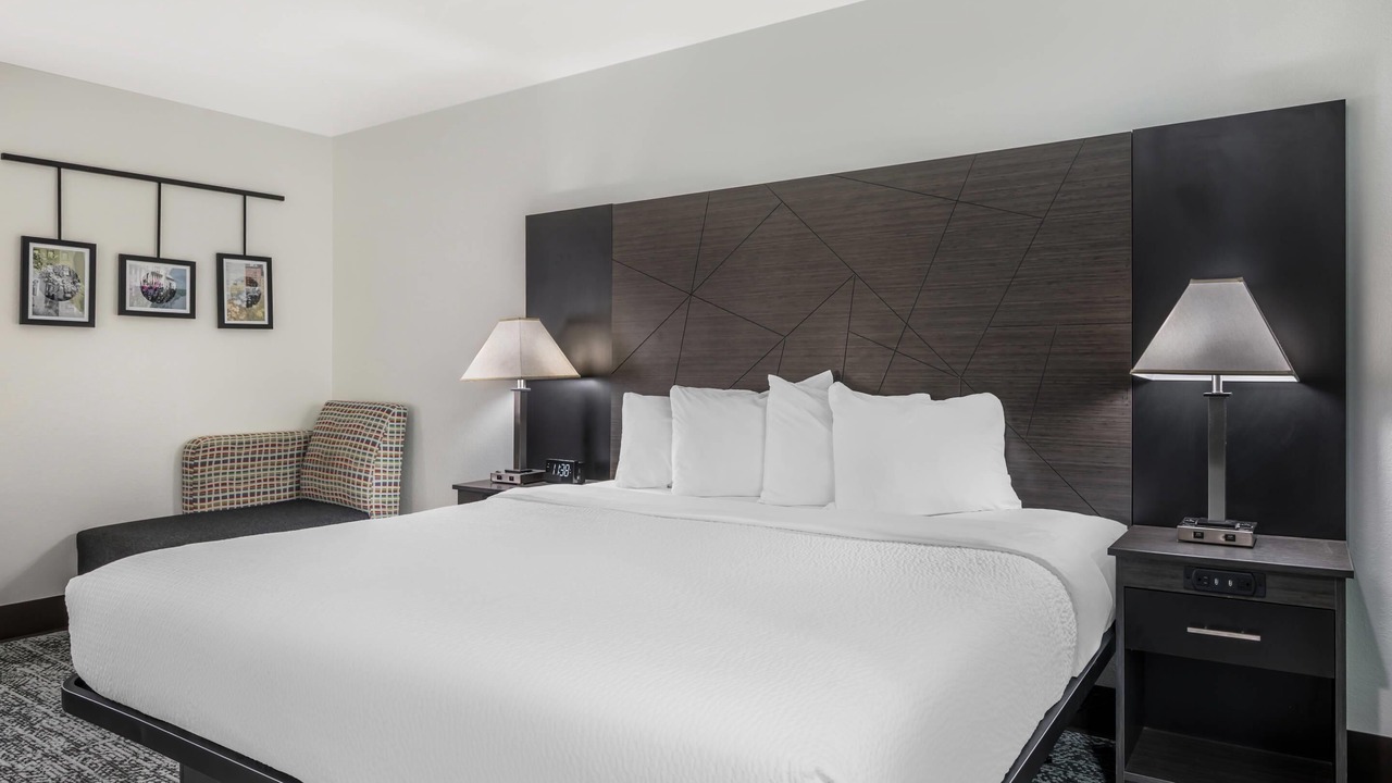 Photo of Bedroom in Champaign