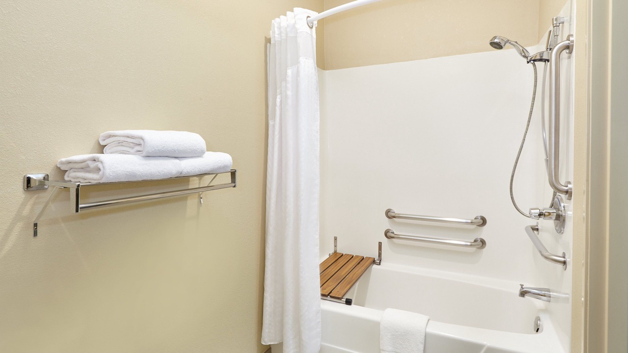 Photo of Bedroom in Libertyville