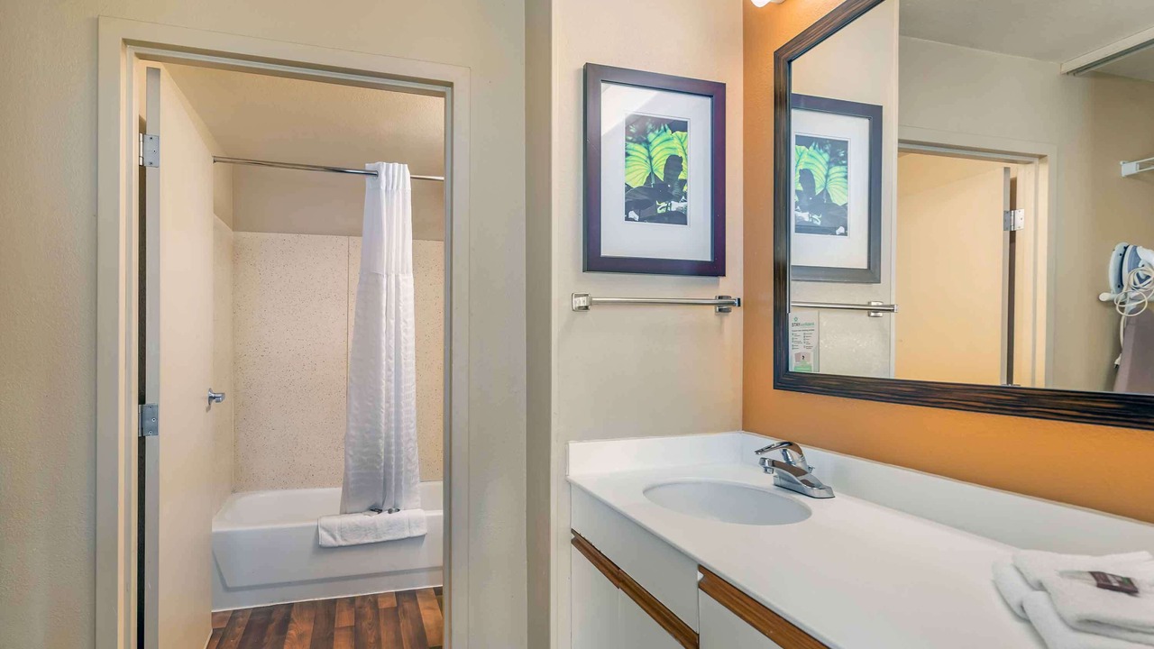 Photo of Bathroom in Lombard