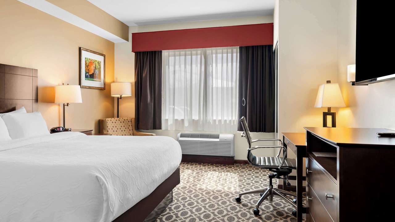 Photo of Bedroom in Savoy