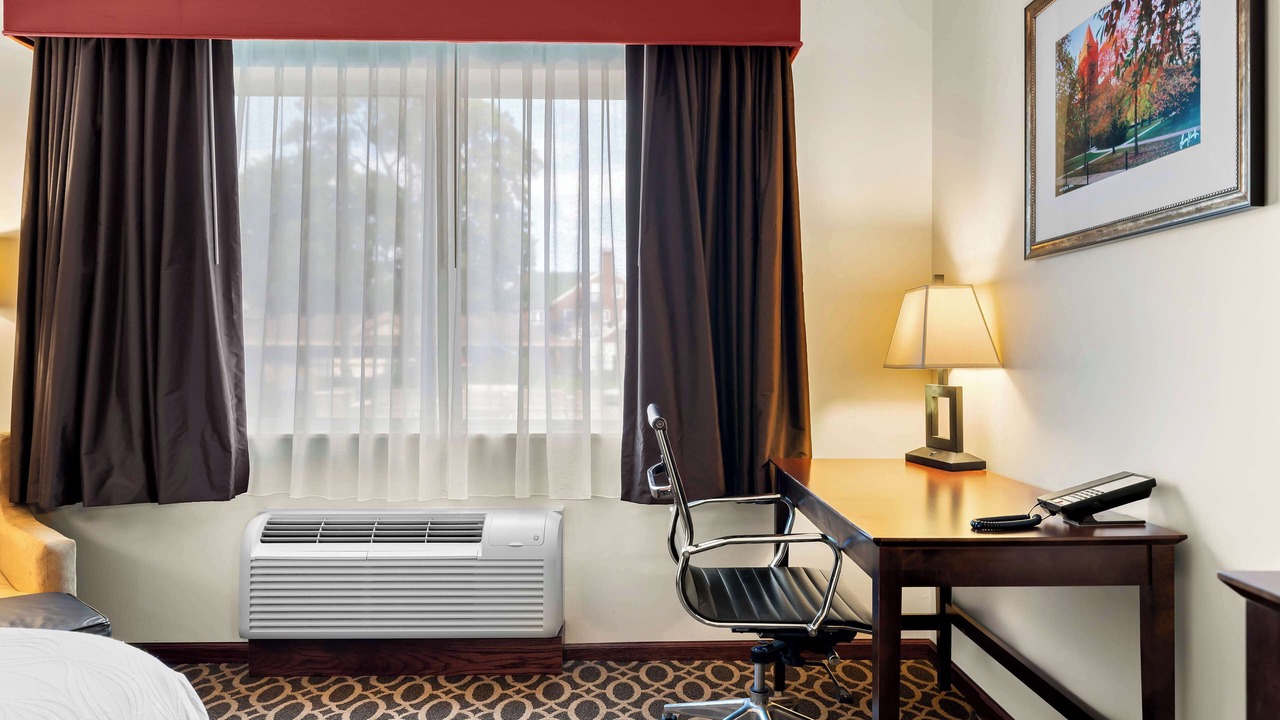 Photo of Bedroom in Savoy