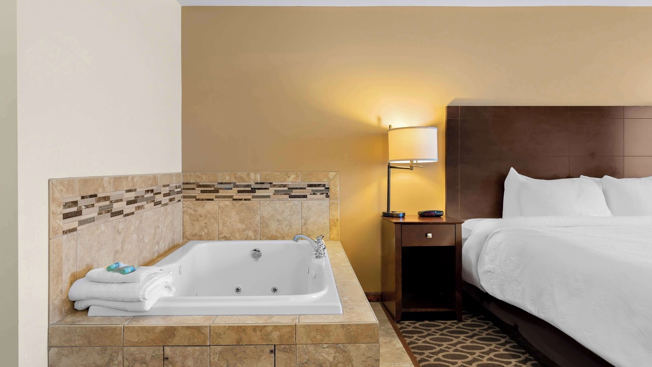 Photo of Bedroom in Savoy