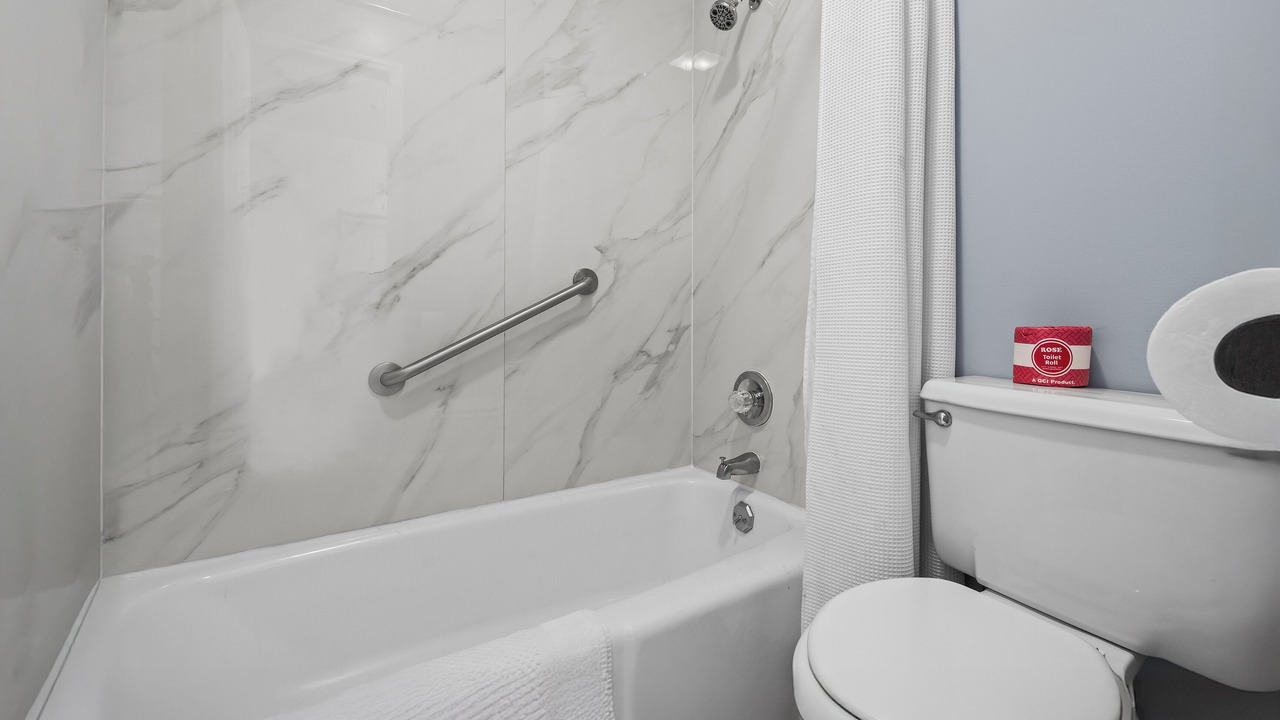 Photo of Bathroom in Rantoul