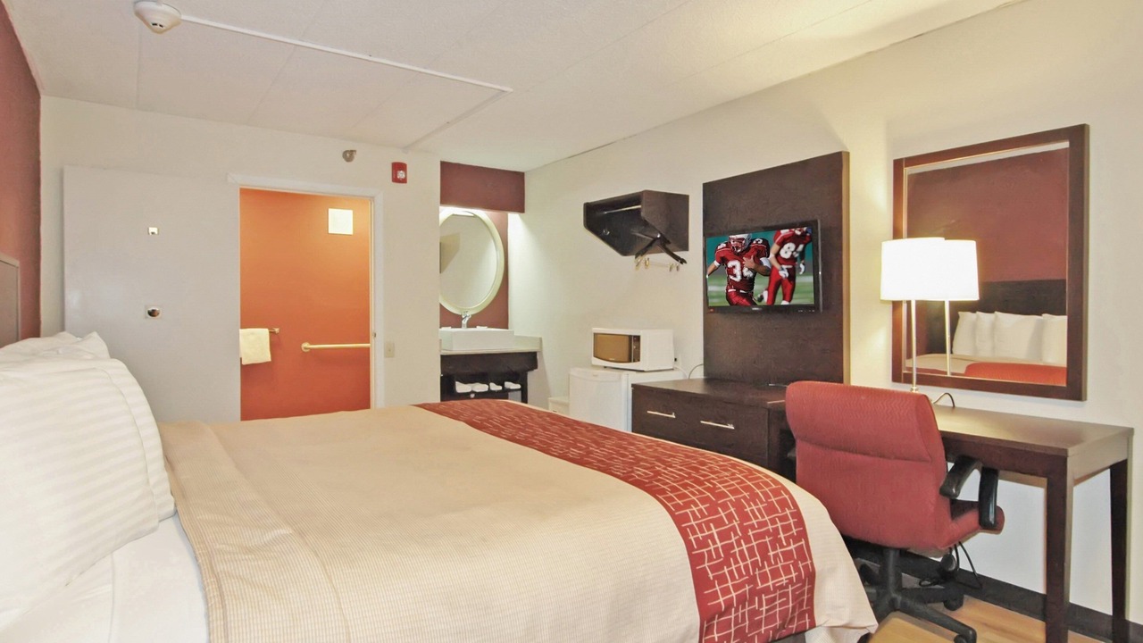 Photo of Bedroom in Hoffman Estates