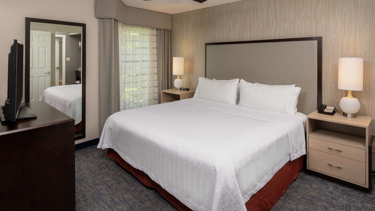 Photo of Bedroom in Schaumburg