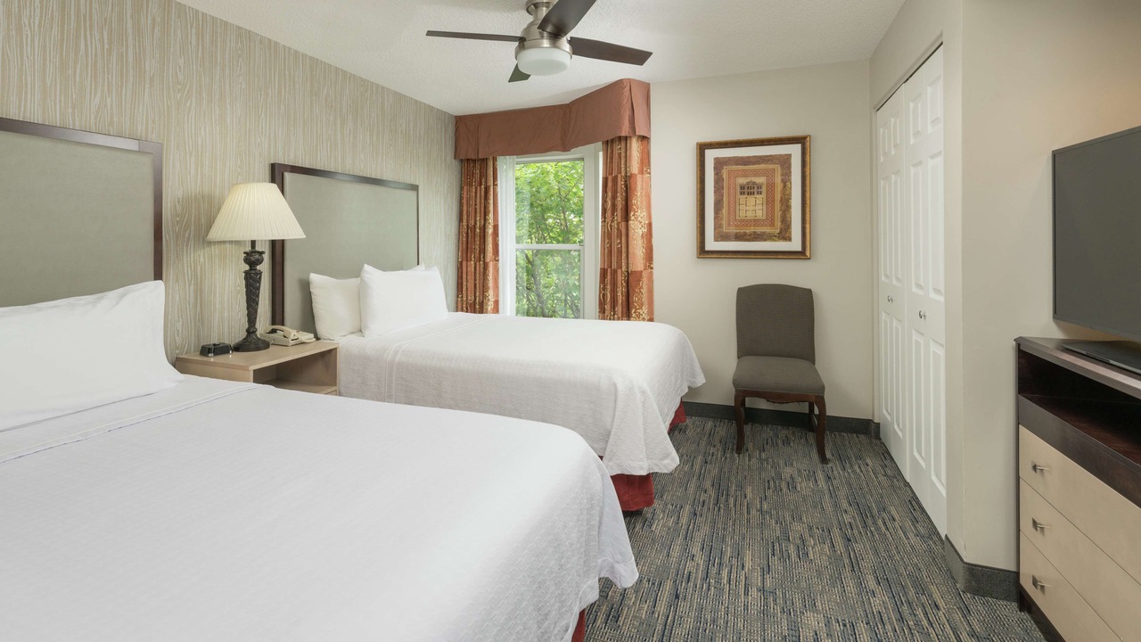 Photo of Bedroom in Schaumburg