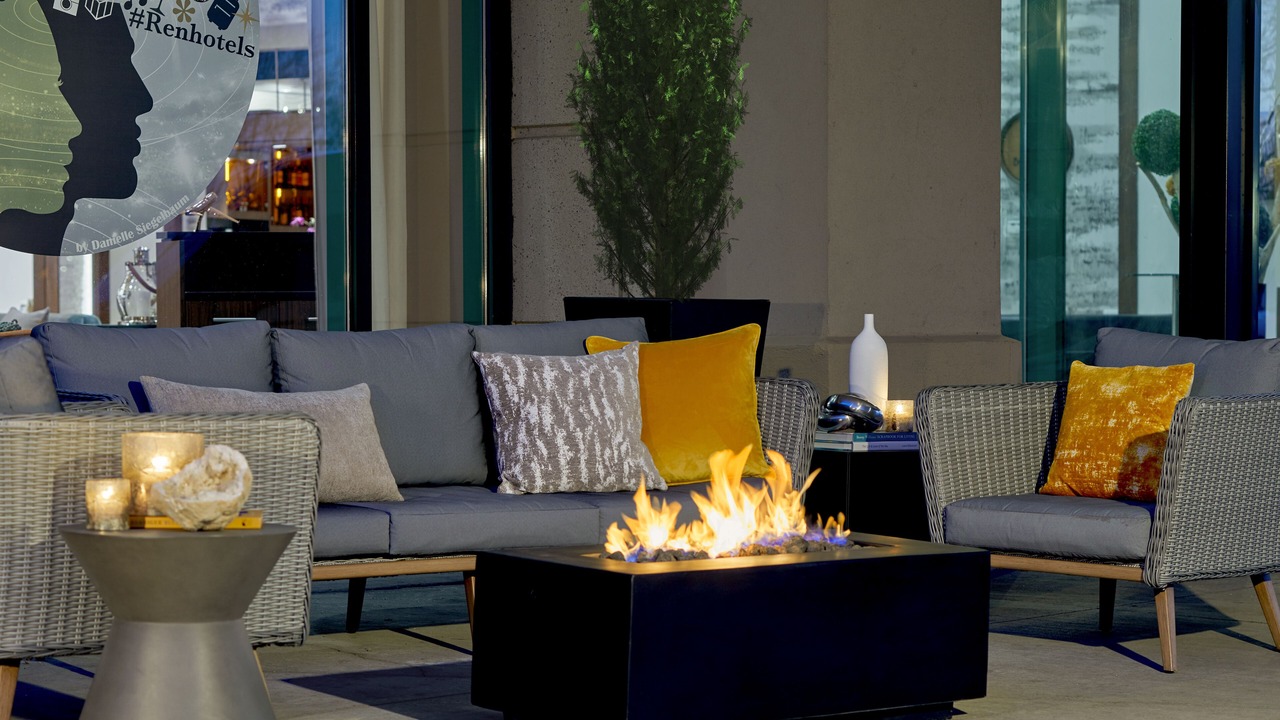 Photo of Patio Balcony in Glenview