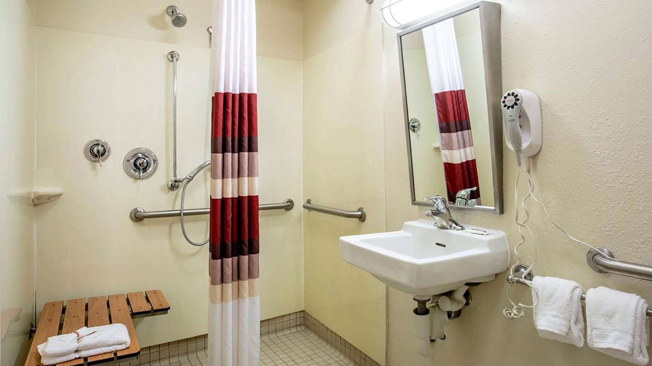 Photo of Bathroom in Deerfield