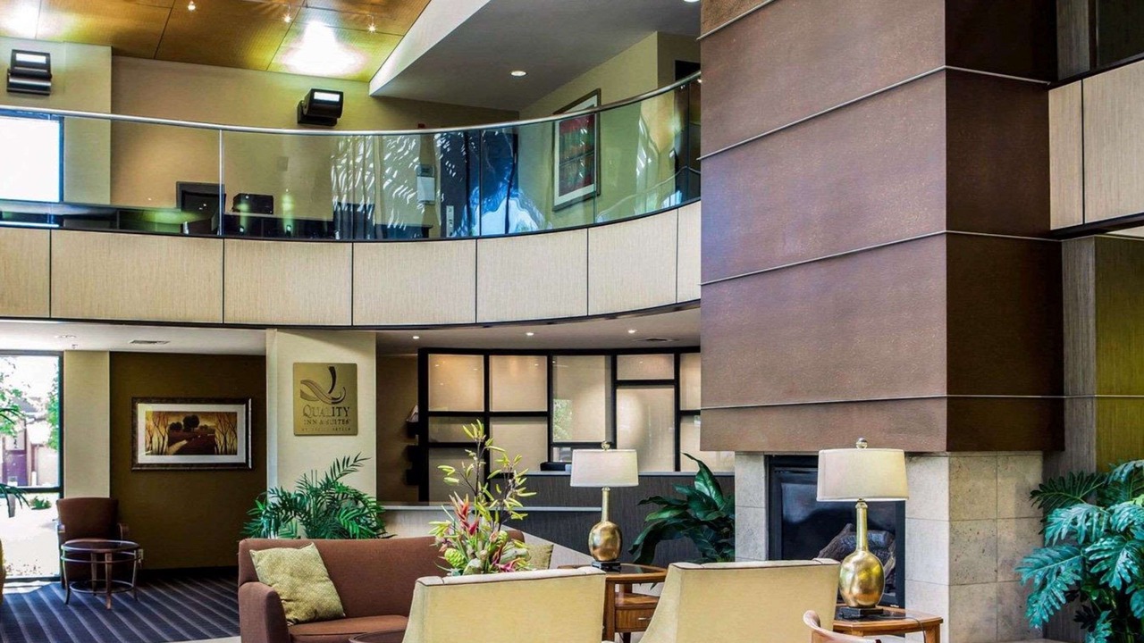Photo of Livingroom in Orange Prairie