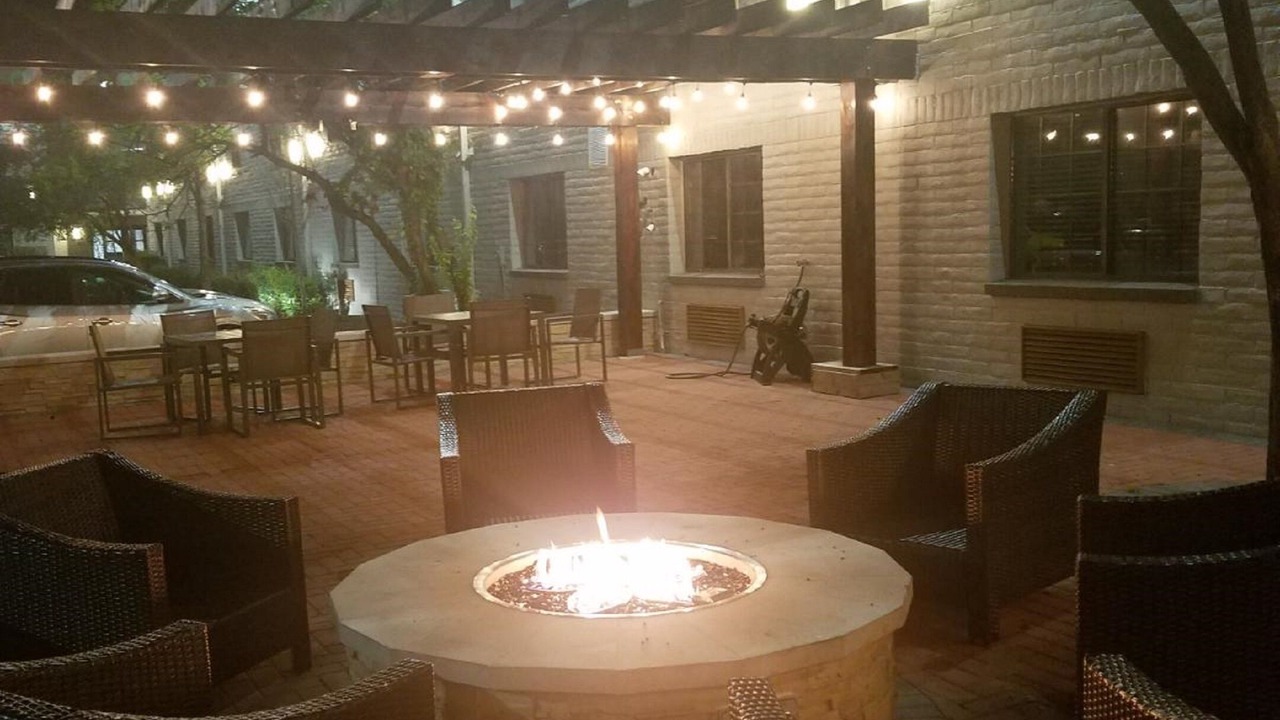 Photo of Outdoor in Hoffman Estates