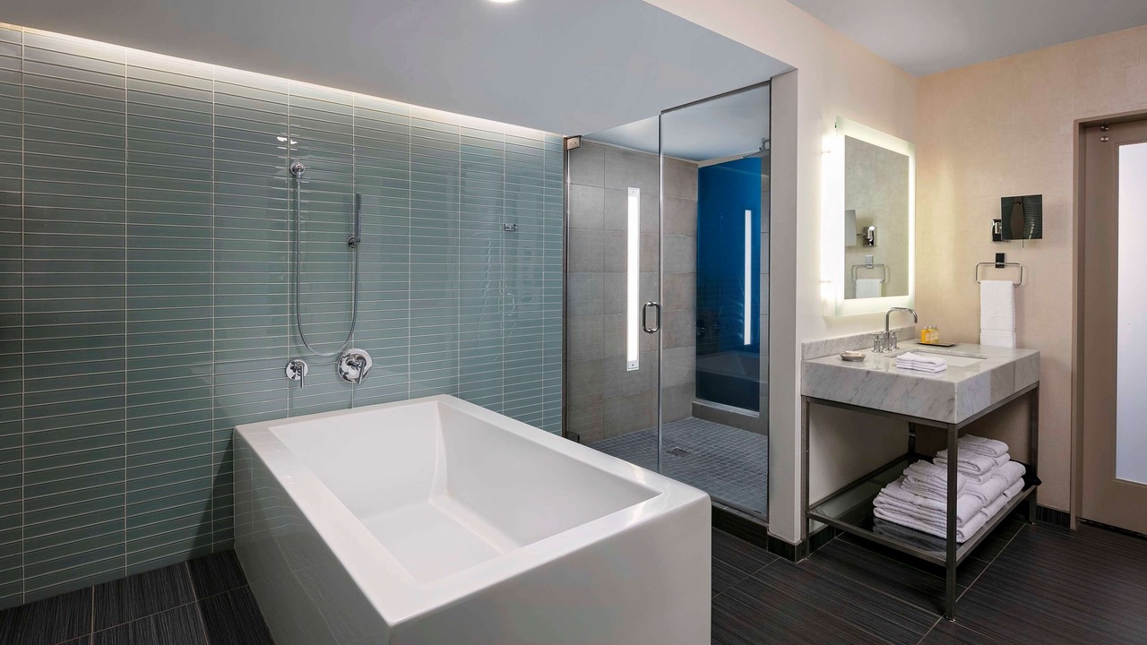 Photo of Bathroom in Downtown Chicago