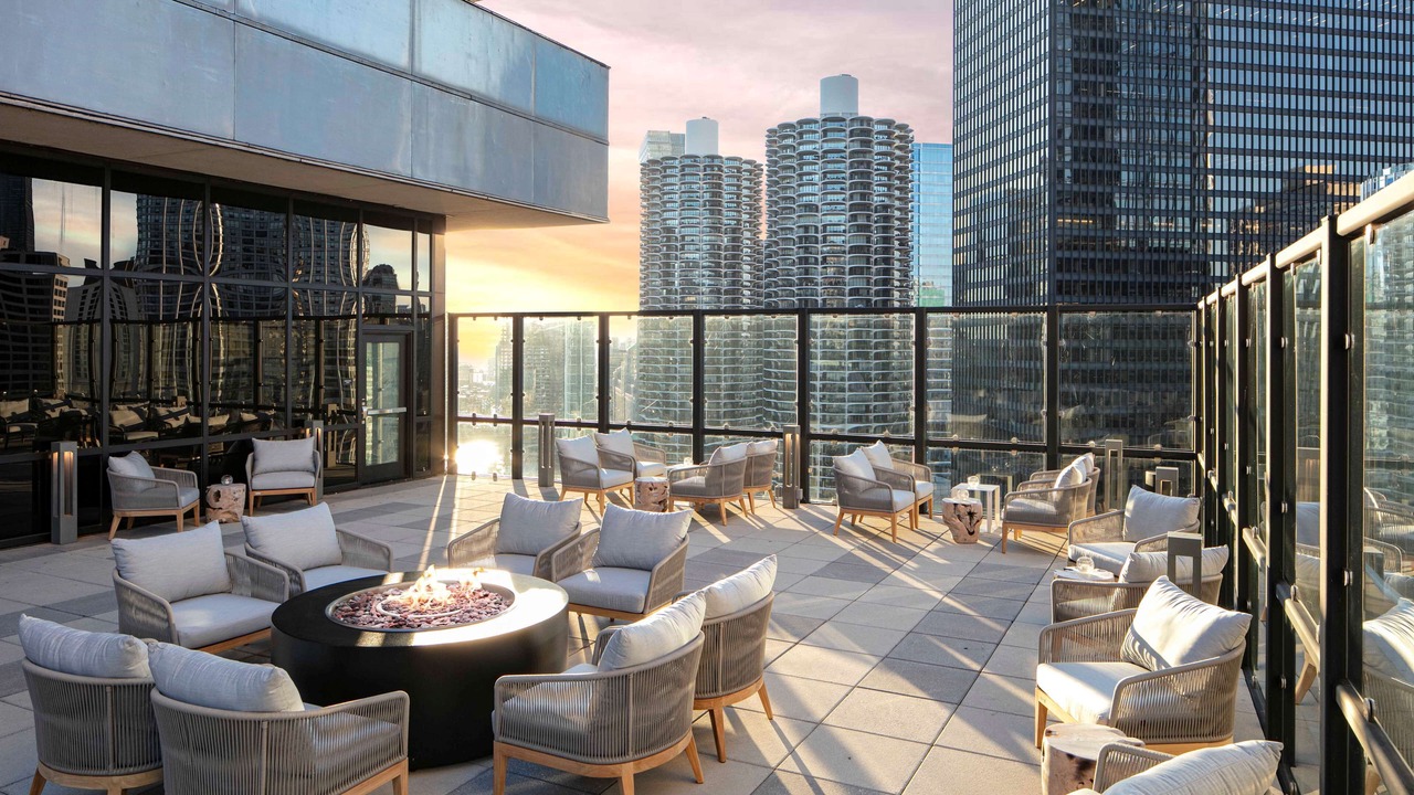 Photo of Outdoor in Downtown Chicago