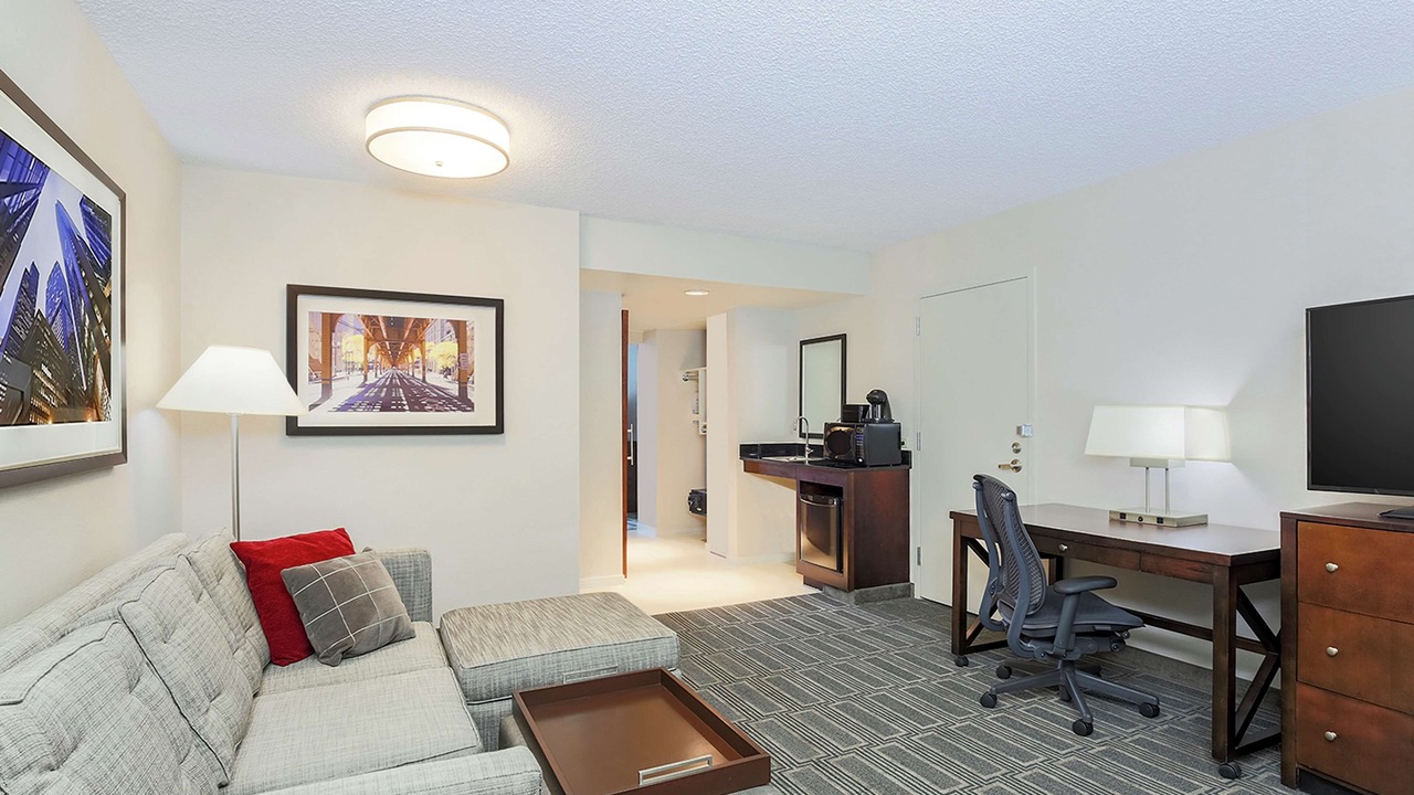 Photo of Bedroom in Lombard