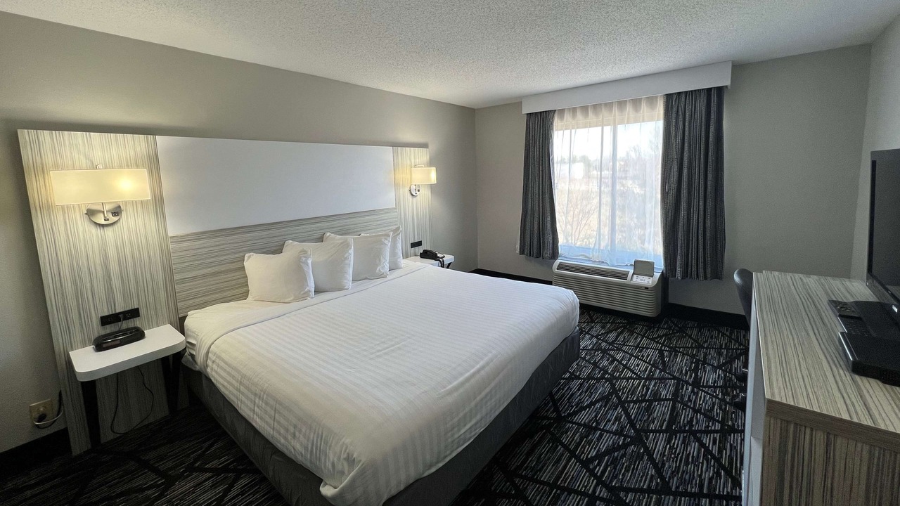 Photo of Bedroom in Orange Prairie