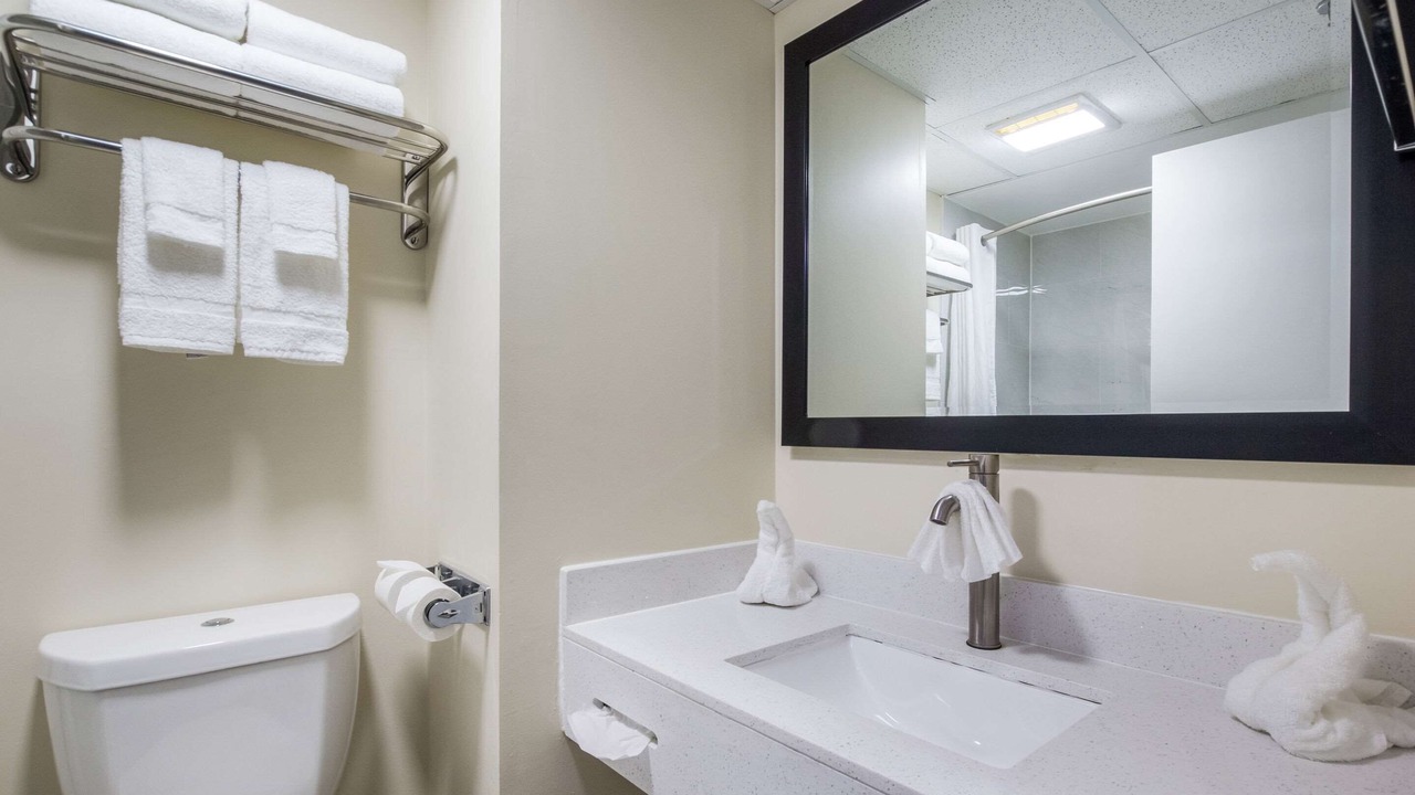 Photo of Bathroom in Grayville