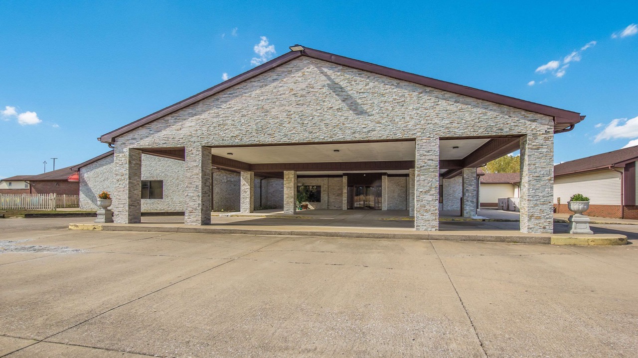 Photo of Outdoor in Grayville