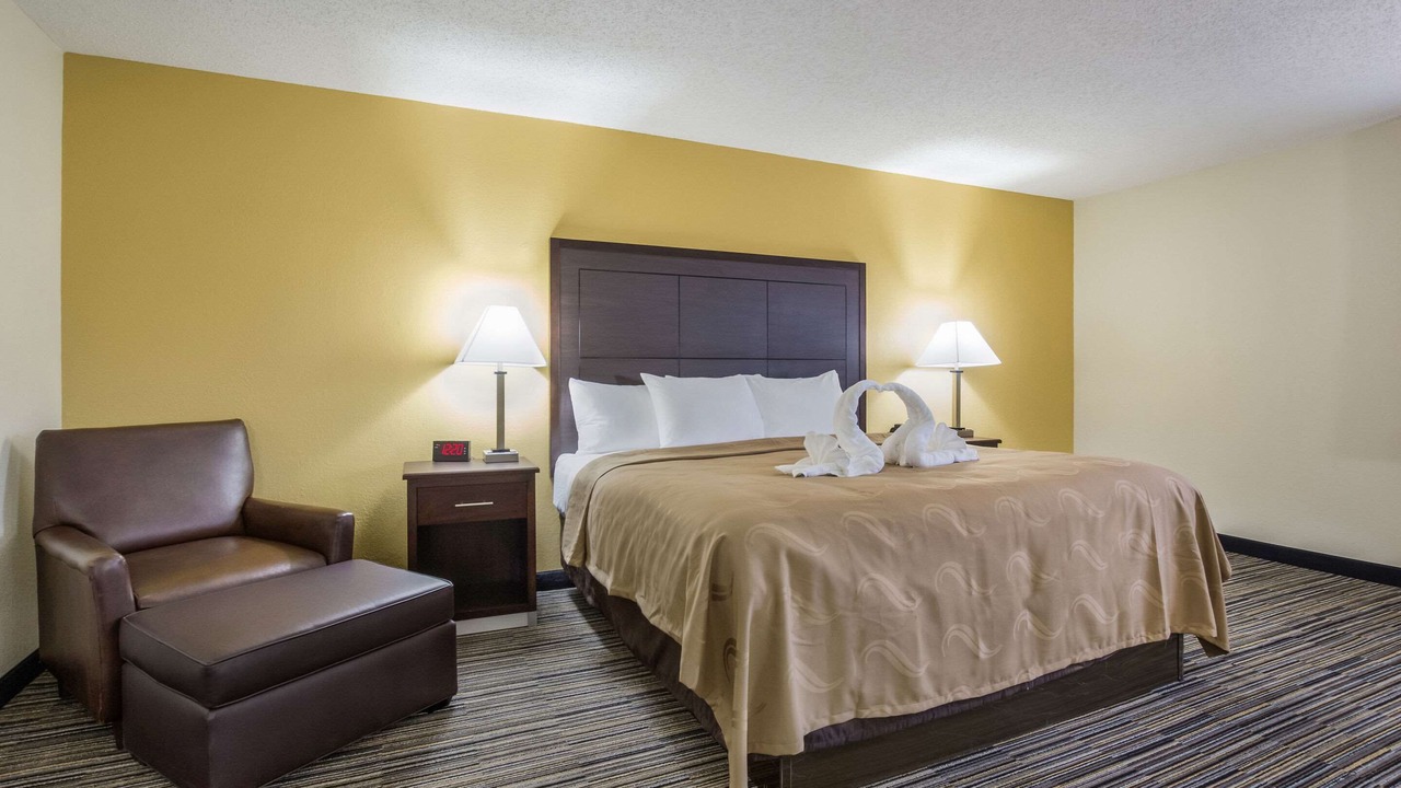 Photo of Bedroom in Grayville