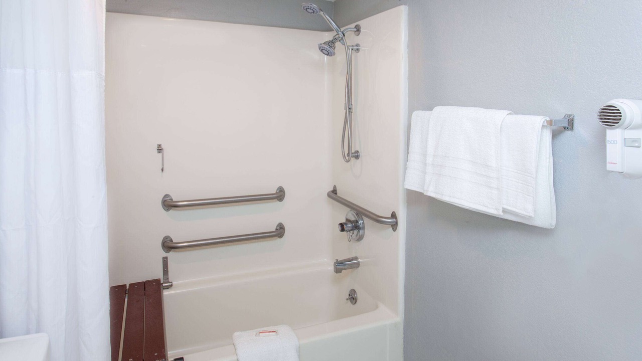 Photo of Bathroom in Farmer City