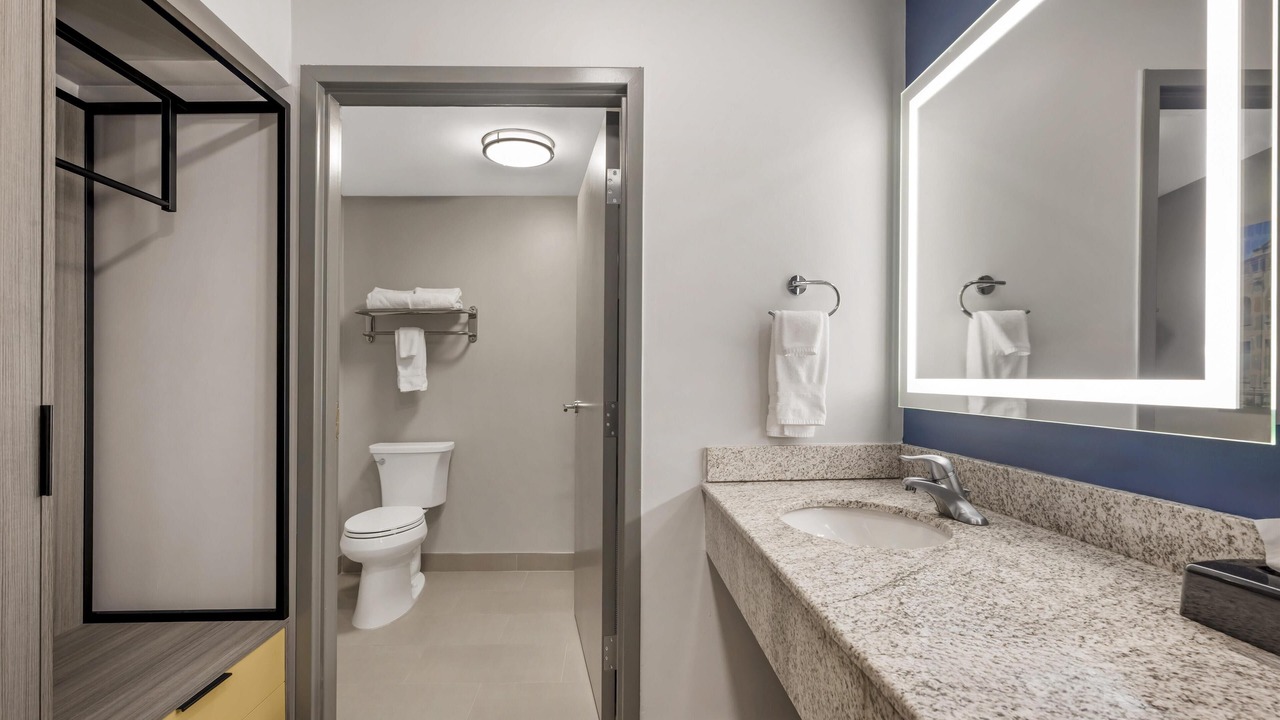 Photo of Bathroom in West Dundee