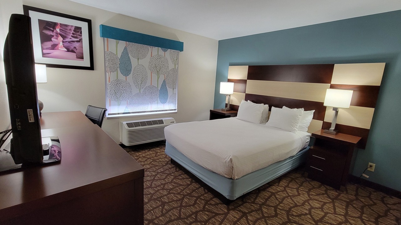 Photo of Bedroom in Joliet